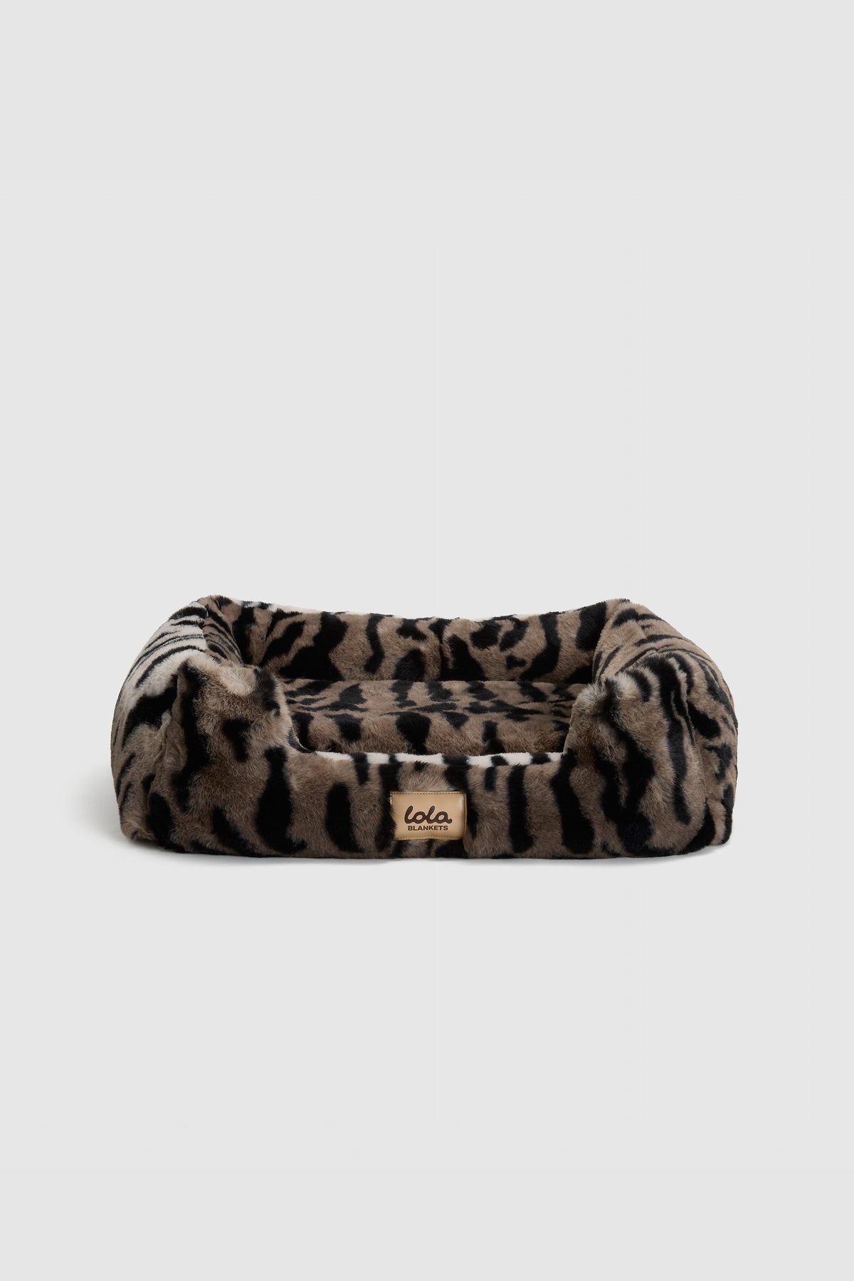 The Lola Pet Bed | Desert Tiger
