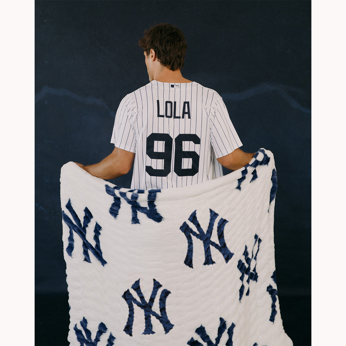 lola-yankees-lifestyle-02